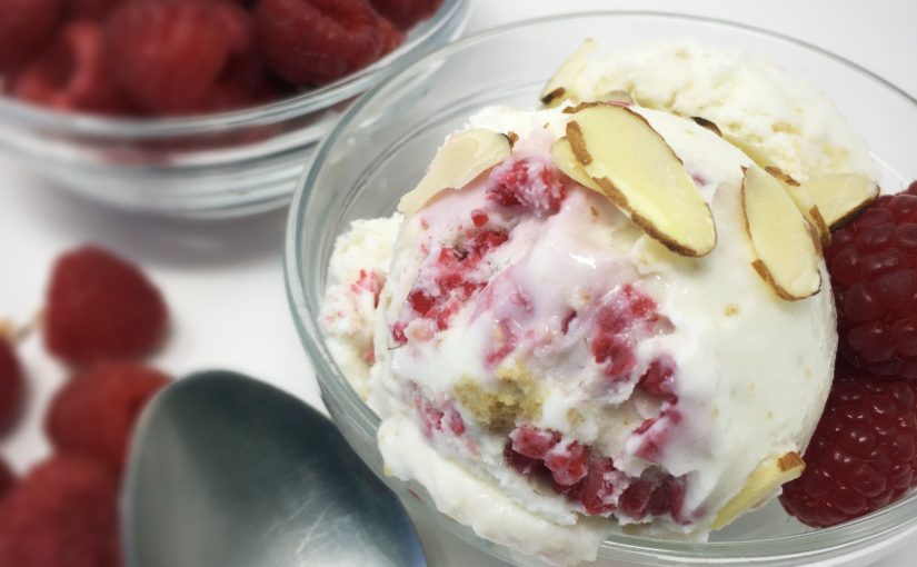 Home-Made Raspberry Frozen Yoghurt Ice-cream